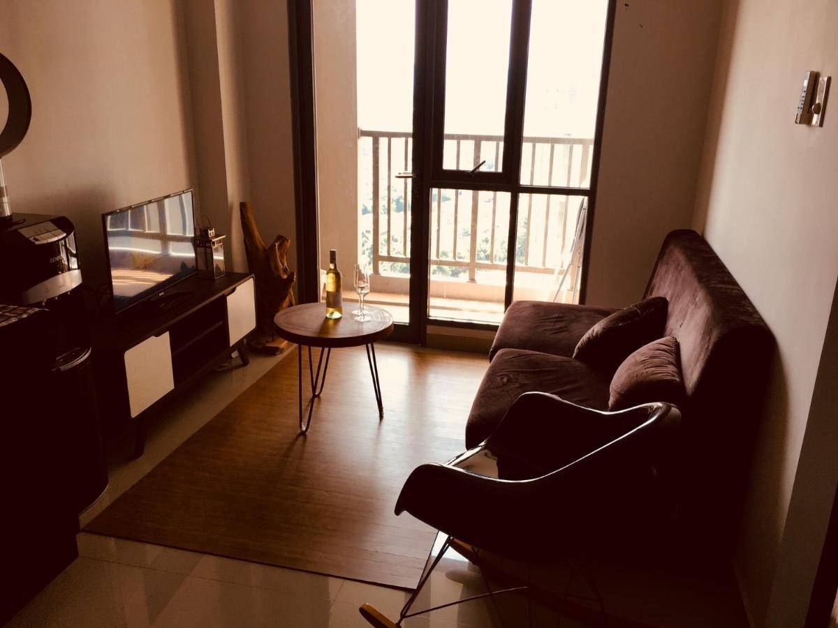 2 Bedrooms - Royal Olive Apartment - Pejaten South Of Jakarta Jacarta Exterior foto